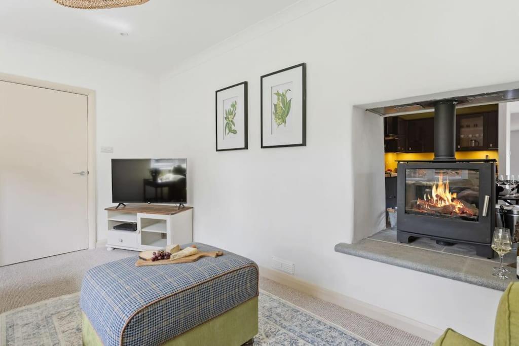 Bramblewood - Cosy Chic, Hot Tub, Close To Beach Stokeinteignhead Exterior foto